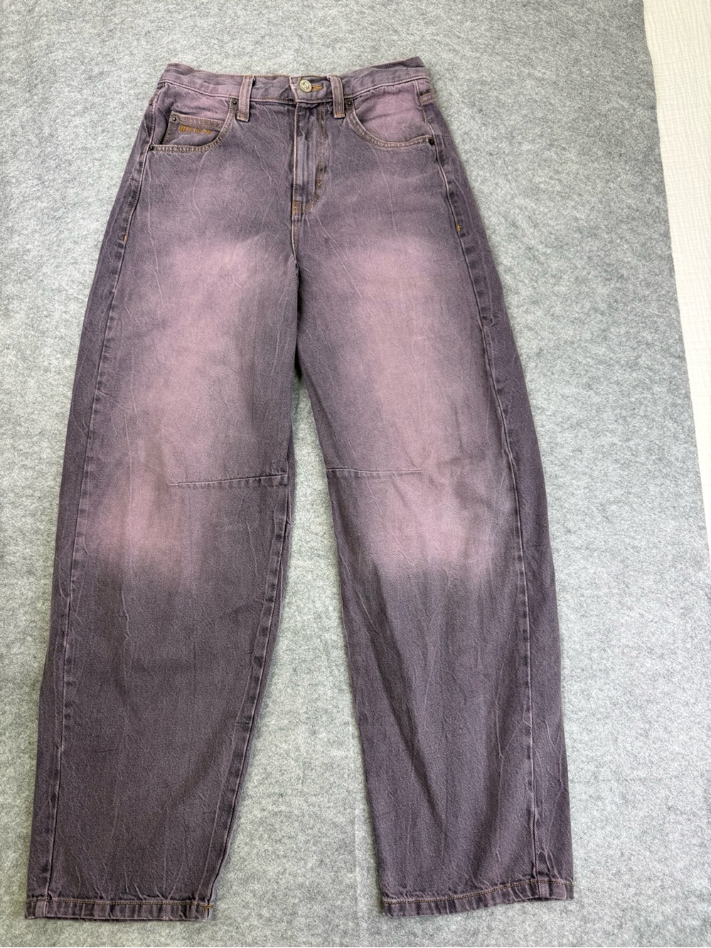 NWOT BDG Urban Outfitters 27 Purple Faded Baggy Straight Leg Jeans